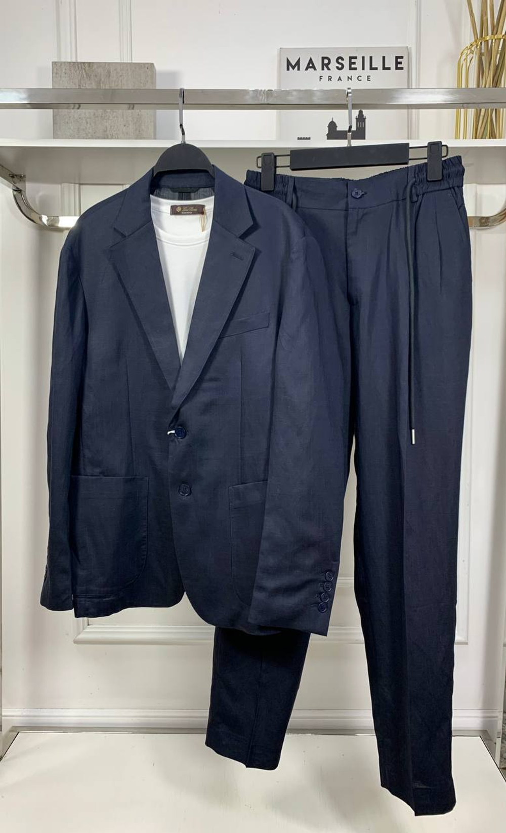 Льняной костюм Brunello Cucinelli