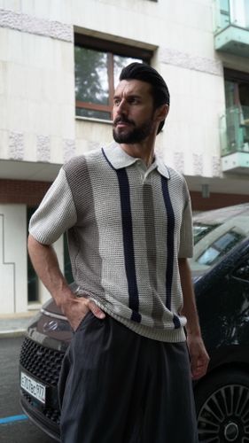 Бежевая футболка-поло в полоску The Puh