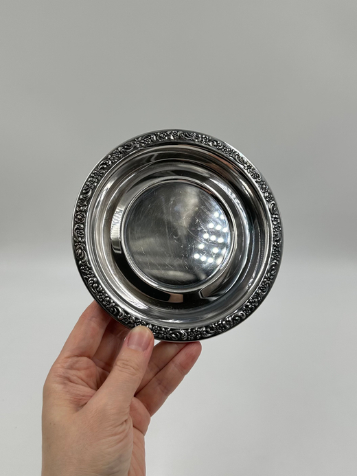 Маленький посеребренный поднос Community