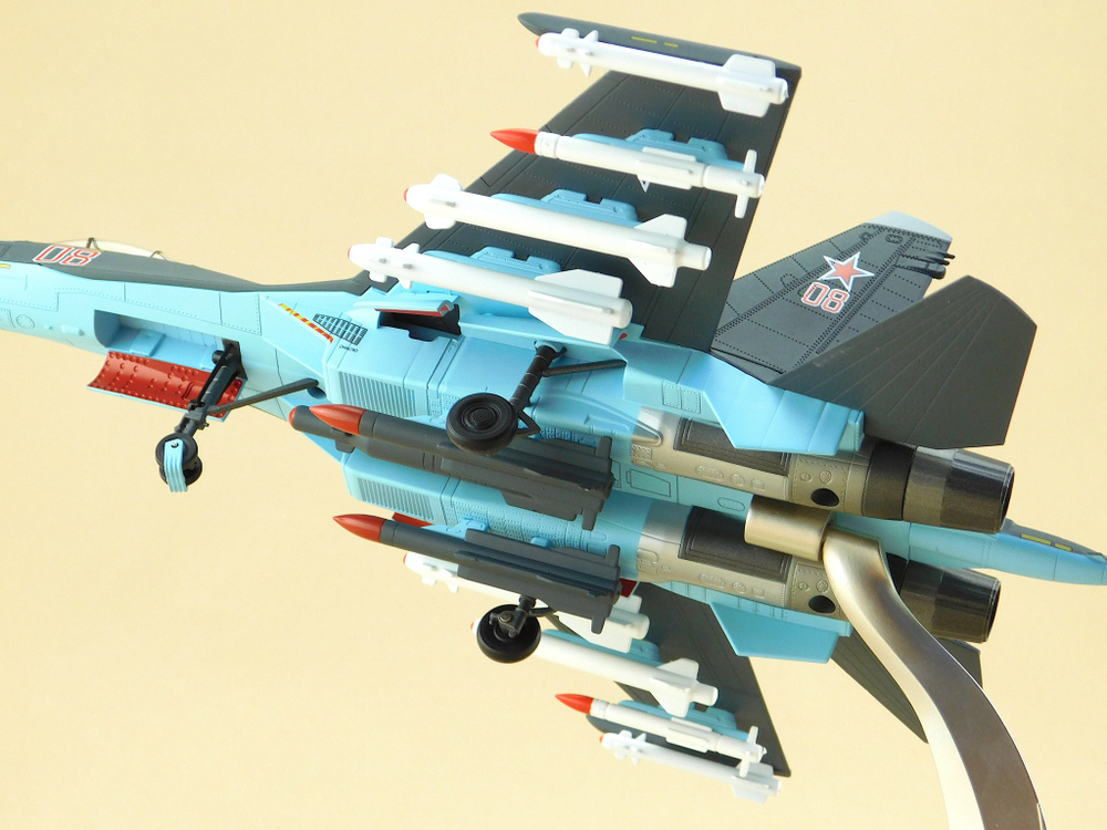 Модель самолета Су-35С (М1:72, Графит, металл.)