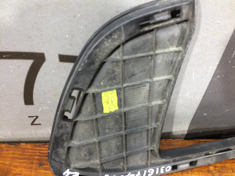 Накладка решетки радиатора правая Kia Sportage 4 (QL) 18-22 Б/У Оригинал 86354F1600