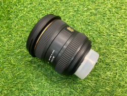 Sigma AF 10-20mm 4-5.6 EX DC HSM Nikon F