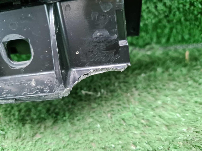 Рейлинг правый Toyota Land Cruiser 200 (2015-2021)