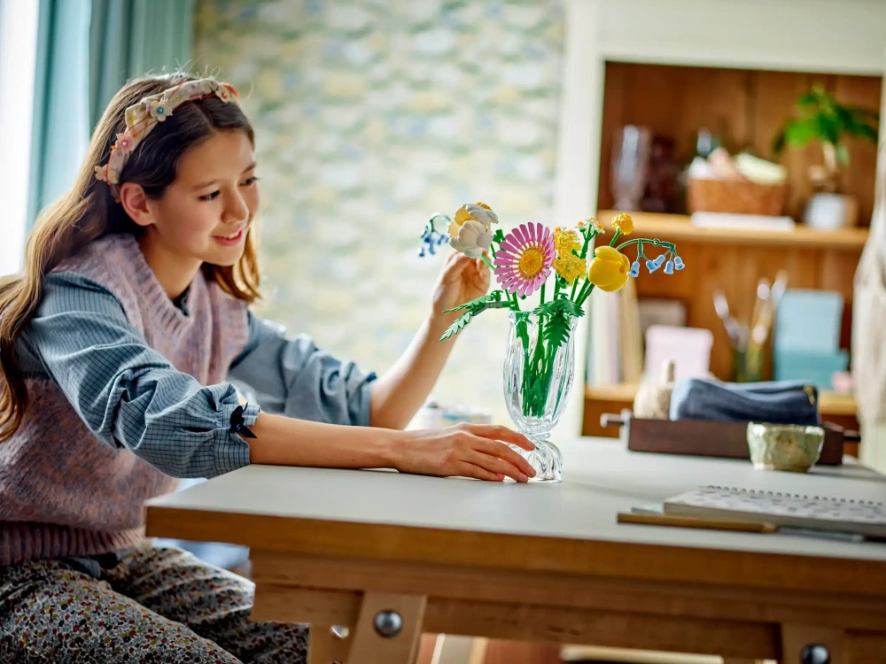 Конструктор LEGO Botanical Collection 10347 Миниатюрный Солнечный букет