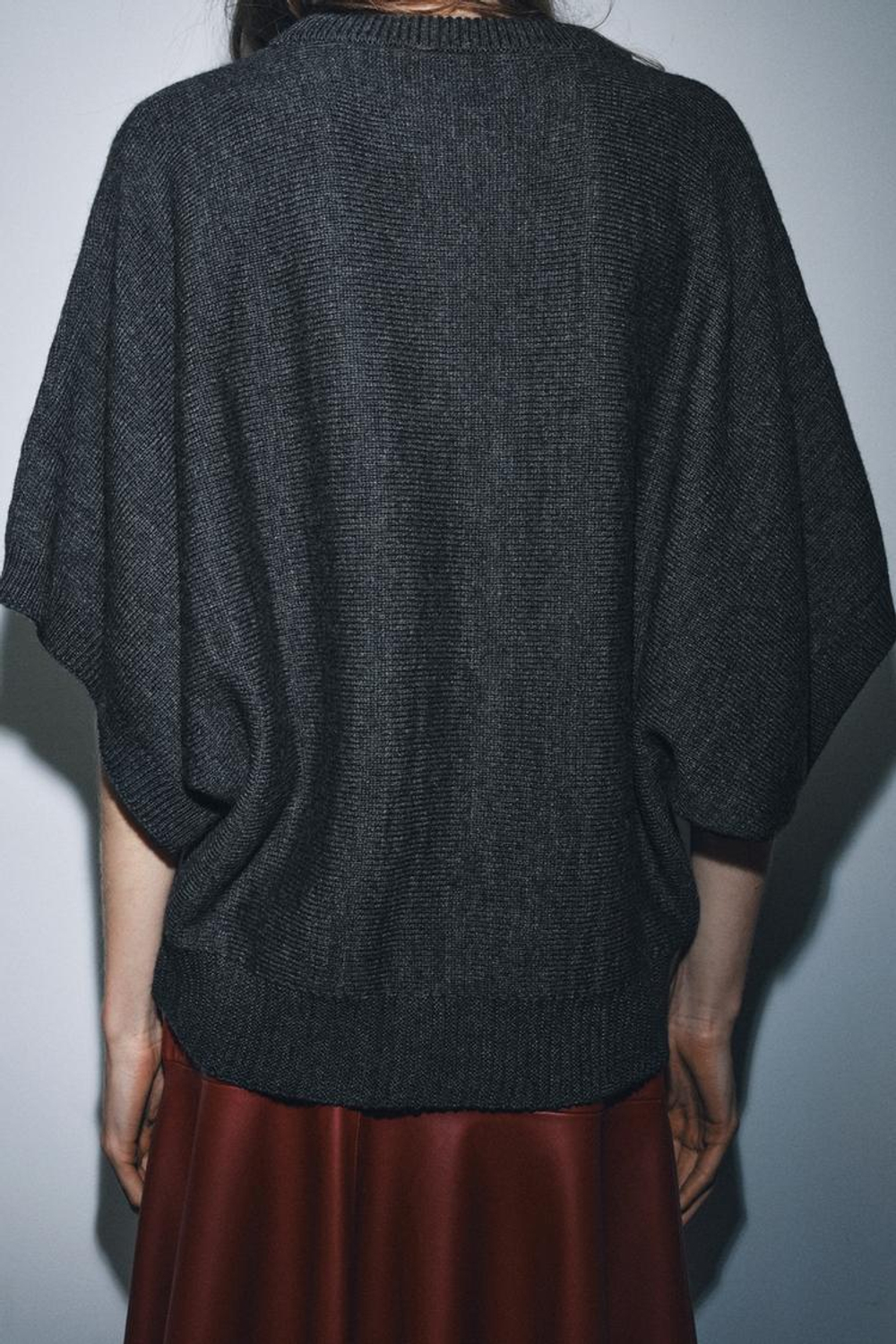 ZARA ТРИКОТАЖНЫЙ ДЖЕМПЕР С ШИРОКИМИ РУКАВАМИ, СЕРЫЙ