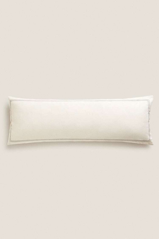 ZARA HOME ОДНОТОННЫЙ ЧЕХОЛ НА ПОДУШКУ С КОНТРАСТНЫМИ КРАЯМИ, ЭКРЮ