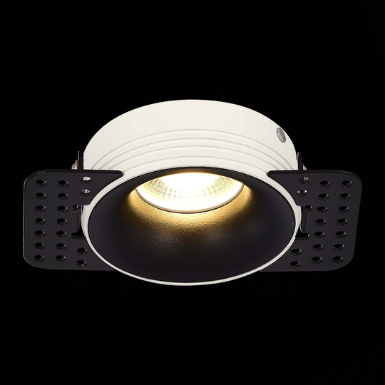 ST218.548.01 Св-к встр. Белый GU10 1*50W  IP20 D78xH30 165-265V Без ламп