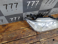 Фара правая галоген Toyota Camry (XV50) 11-14 Б/У Оригинал 8113033841