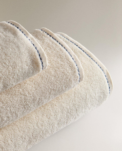 Zara Home - Банное полотенце с волнистой строчкой, белый, 90х150 см
