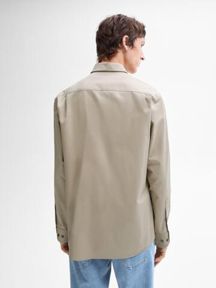 Massimo Dutti РУБАШКА КЛАССИЧЕСКОГО КРОЯ ИЗ ХЛОПКА, ПЕСОЧНЫЙ