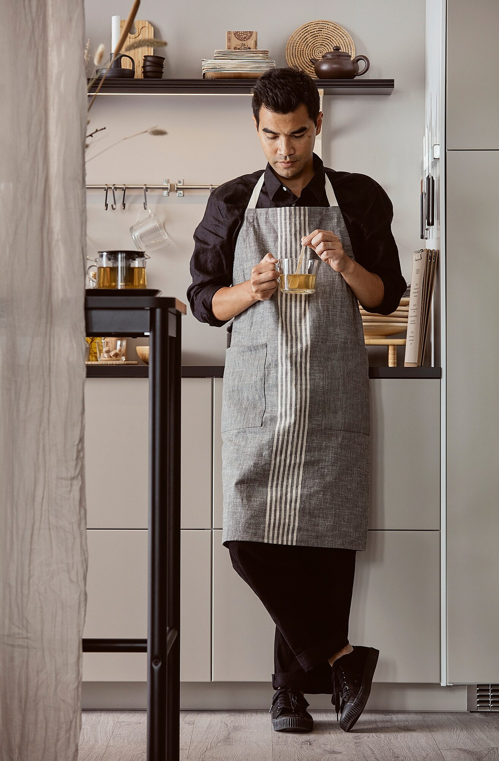 IKEA MARIATHERES  (ИКЕА МАРИАТХЕРЕС)  -  Фартук для кухни, серый, 90x92 см