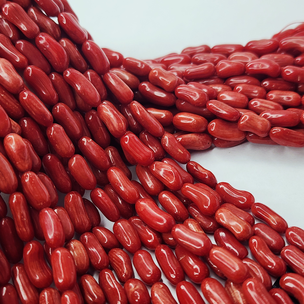 Коралл красный, бусины вытянутые, р-р 5-7×4-5мм, цена за нить 20 см