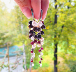 Серьги грозди длинные с натуральными камнями гранатом и жемчугом