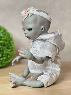 Кукла Реборн мягконабивная 35см в пакете (FA-632)