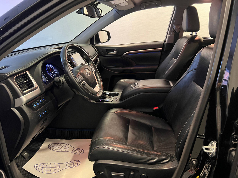 Toyota Highlander, 2015 год