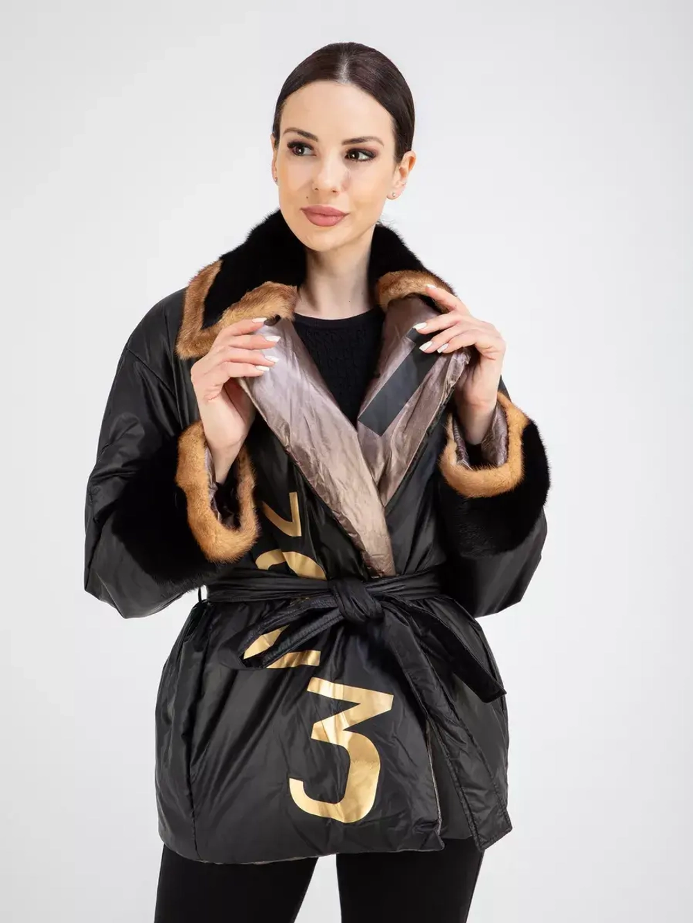 Куртка утепленная с мехом короткая демисезонная