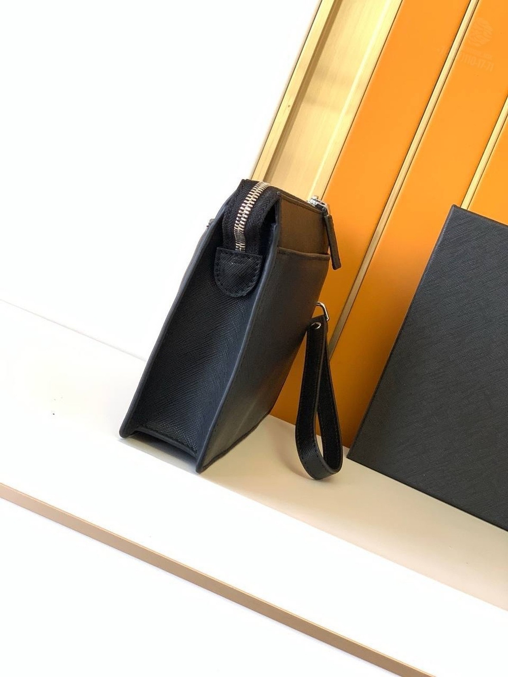 Клатч Prada