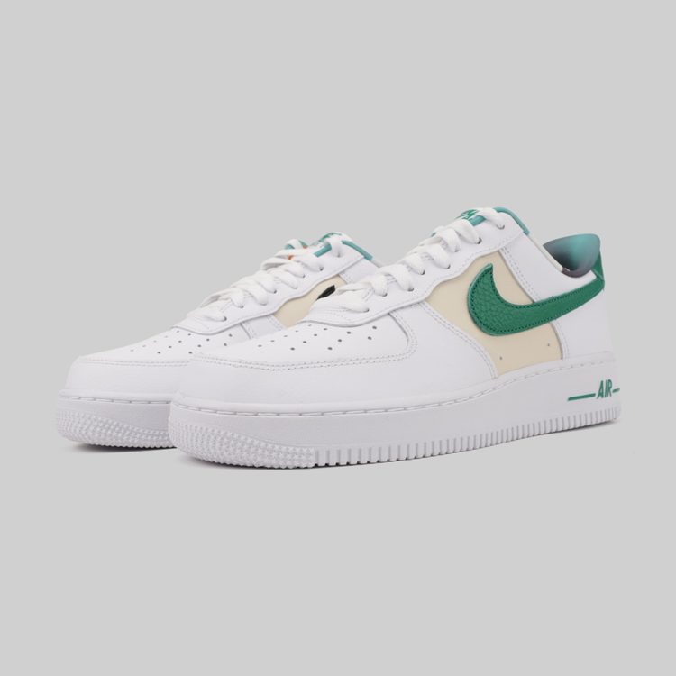 Кроссовки Nike Air Force 1 '07 LV8 EMB артикул:DM0109-100 - купить в магазине Дайс
