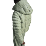 Баскетбольная женская куртка Nike Sportswear Swoosh Puffer Jacket PrimaLoft Green