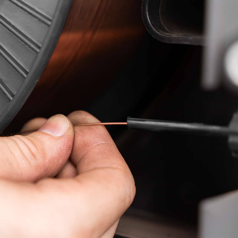 Омедненная проволока ER70S-6, диам. 1 мм, 15 кг, диам. катушки D300 Denzel