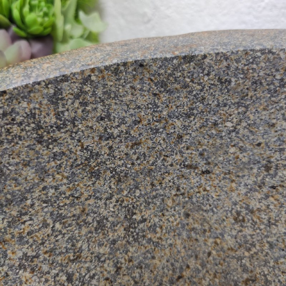 Раковина из речного камня RS-61792 (46*40*15)