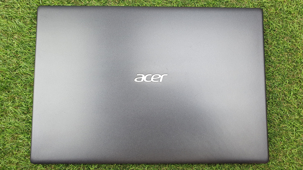 Игровой ACER 8 Gb/Radeon 625 2 ГБ покупка/продажа