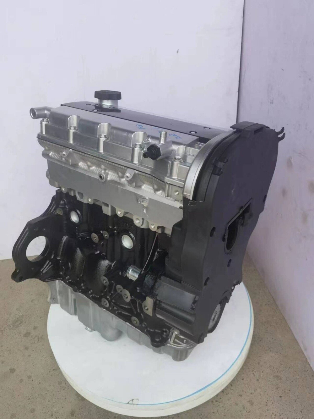 ГБЦ Шевроле кобальт,деу джентра,блок двигателя в сборе новая b15d2