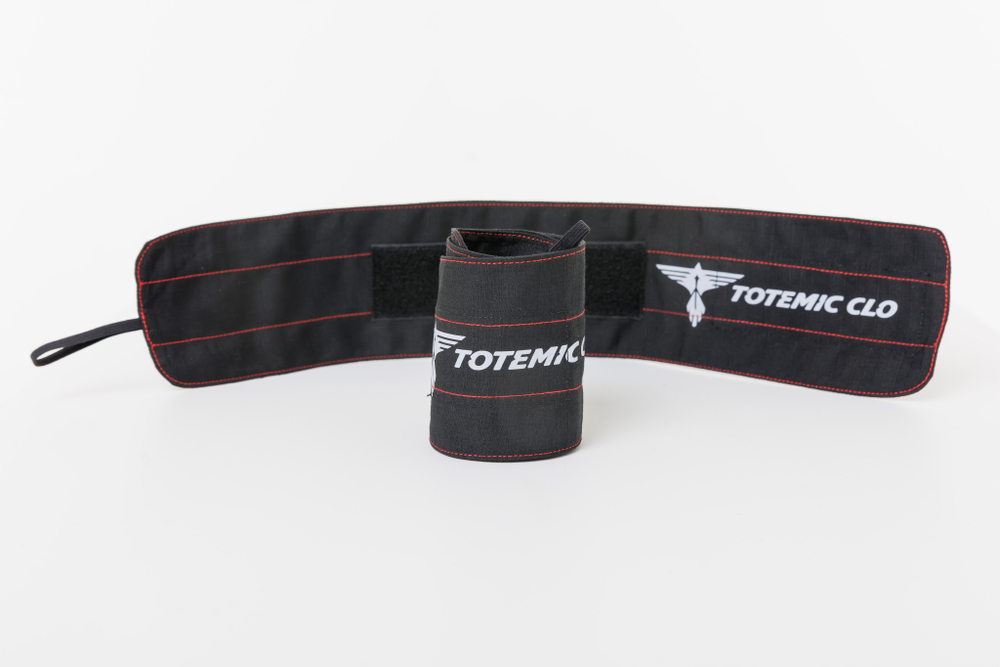 Бинты неэластичные TOTEMIC CLO для фиксации запястья, отделка красная