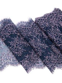 01-11 Кружево шантильи 21 см, сапфир/пудра