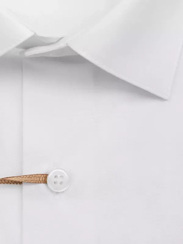 Рубашка приталенная с вытачками на спине SUPER SLIM FIT, белая