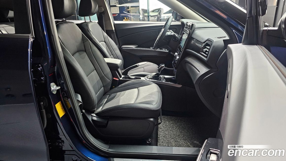 KG Mobility (Ssangyong) Very New Tivoli Бензин 1.5 2WD (02.2020)