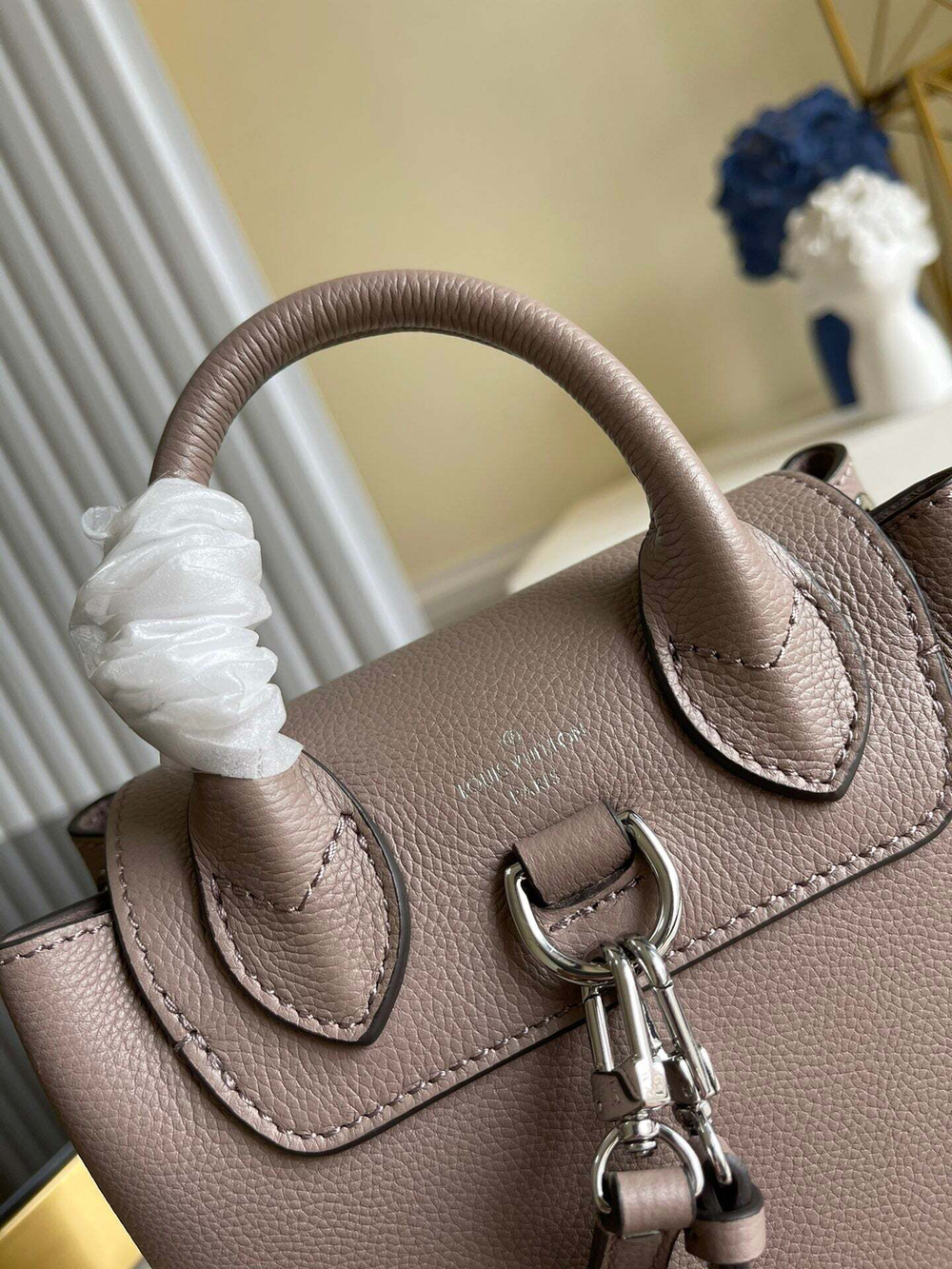 Louis Vuitton Lock Me Backpack 20 cm