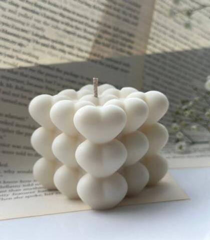 Свеча "сердце куб"