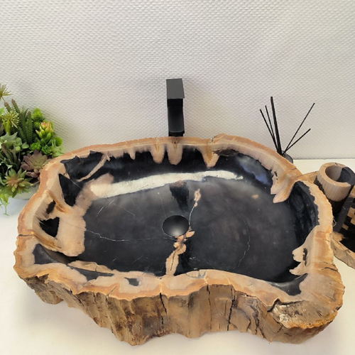 Раковина из окаменелого дерева 67*54*16