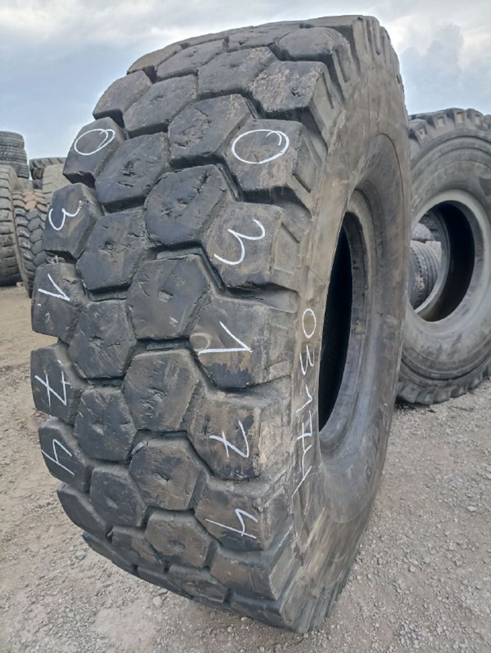 24.00R35 Michelin X TRA LOAD GRIB шина б/у