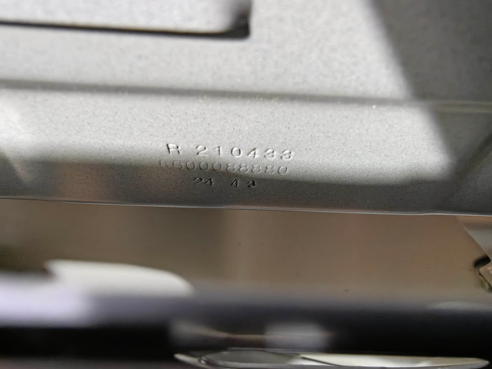 Дверь передняя правая Geely Preface 24-нв Б/У Оригинал 6608120541C15