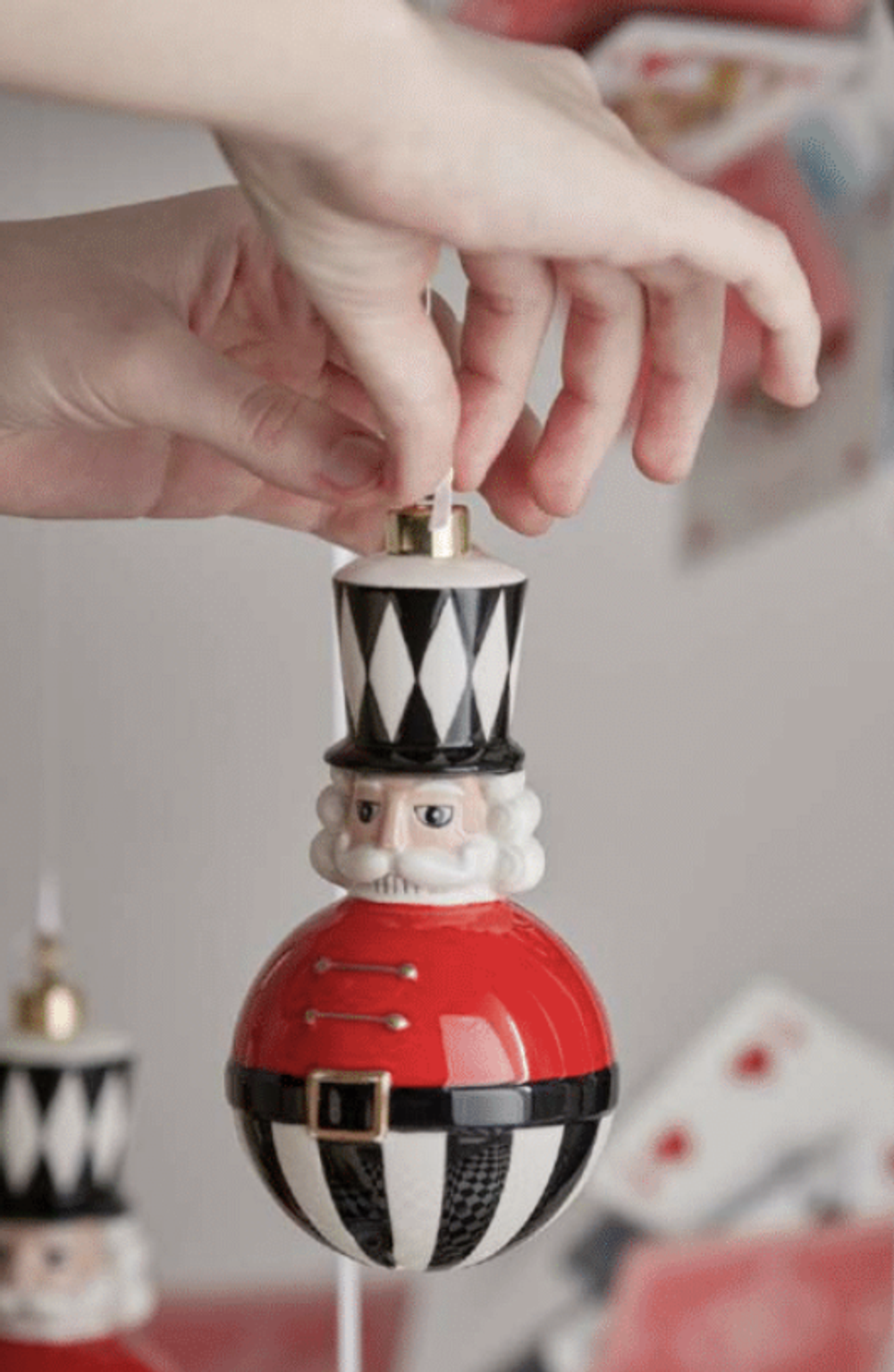 Игрушка Солдат (в ассортименте) Н. 14, стекло. EDG