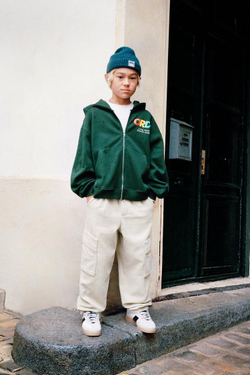 ZARA БРЮКИ КАРГО ИЗ ВЕЛЬВЕТА, ЦВЕТ СЛОНОВОЙ КОСТИ