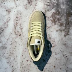 Nike SB Dunk Low • Banana