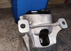 Опора двигателя левая LMI audi A5 C7 A4 B8