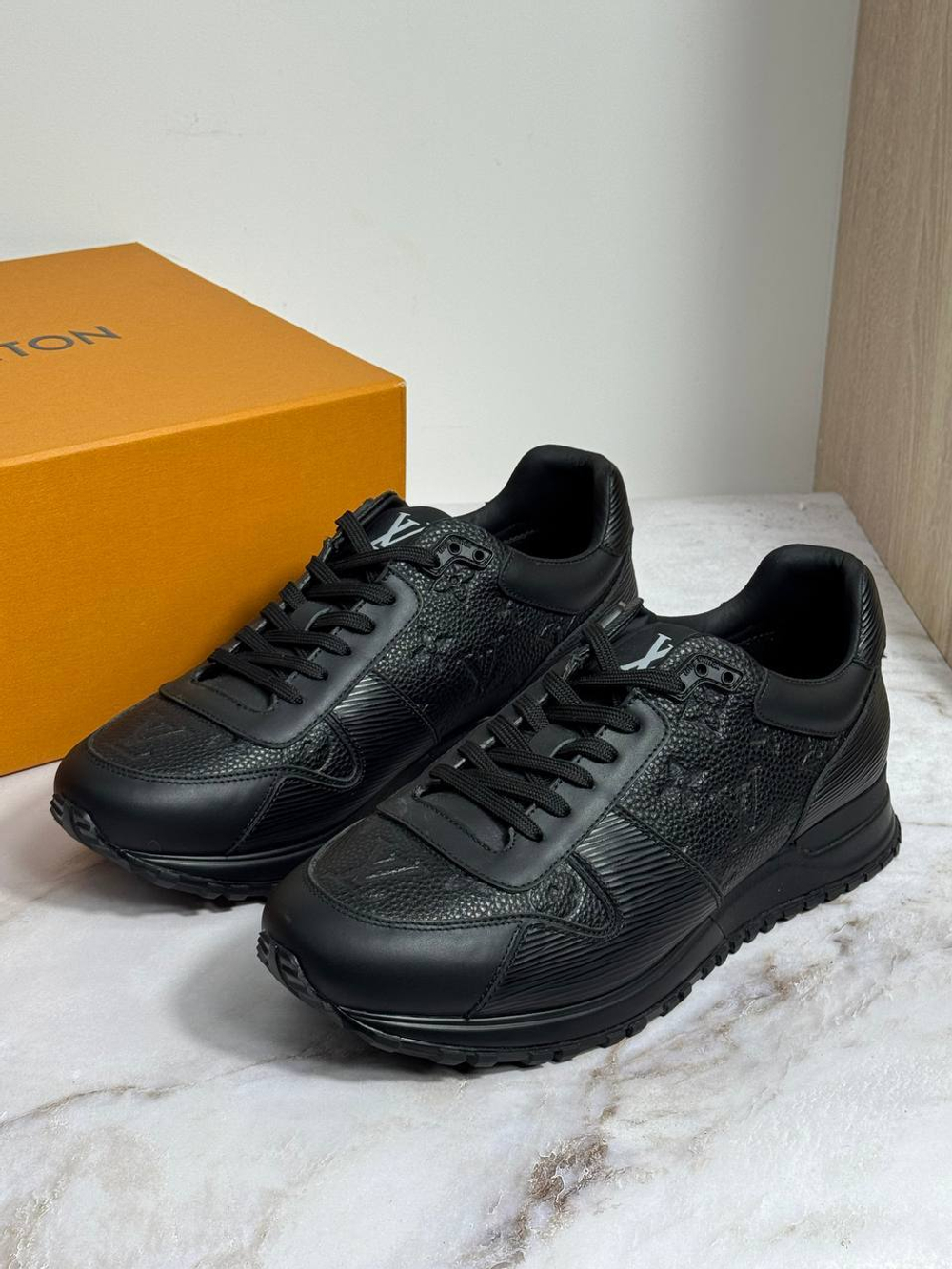 Кроссовки Louis Vuitton