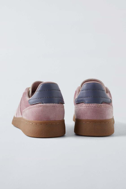 ZARA КРОССОВКИ ИЗ БАРХАТА, ЦВЕТ МАЛЬВЫ