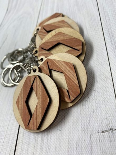 Автомобильный брелок №16