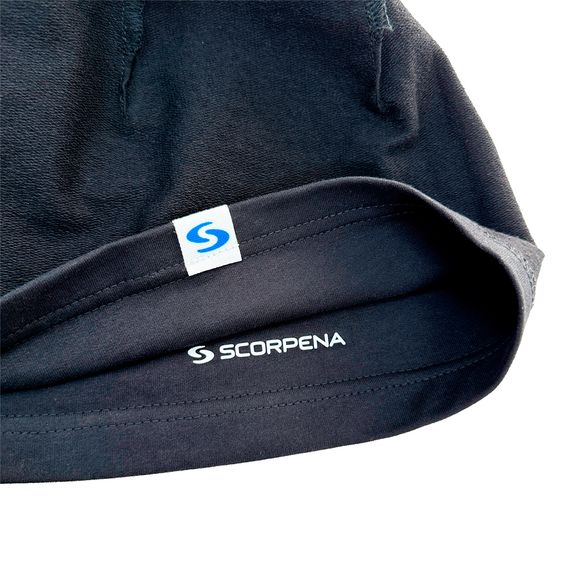 Шапка спортивная тонкая Scorpena Collection черная