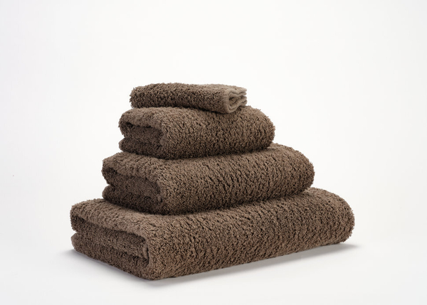 Полотенце 55х100 Abyss & Habidecor Super Pile 771 коричневое
