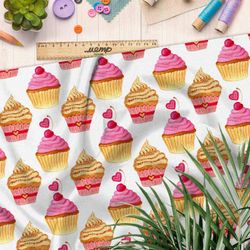 Ткань атлас пирожное с вишенкой