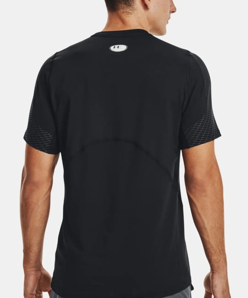 Футболка UA HG Armour Fitted Nvlty SS