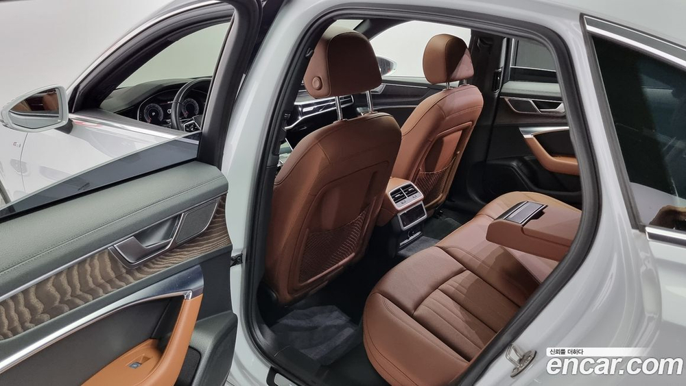 Audi A6 (C8) 45 TFSI Quattro Premium (12.2019)