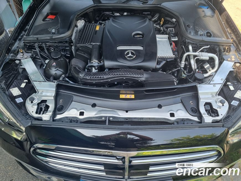 Mercedes-Benz E-Class W213 E250 Exclusive (08.2022)