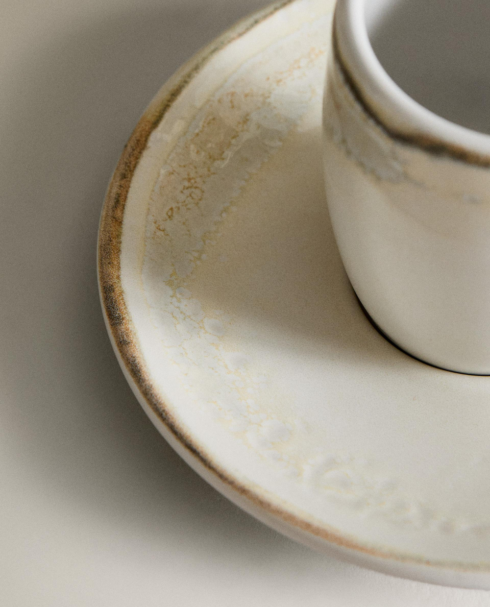 Zara Home чайная пара из каменной керамики, цвет бежевый, 13 см